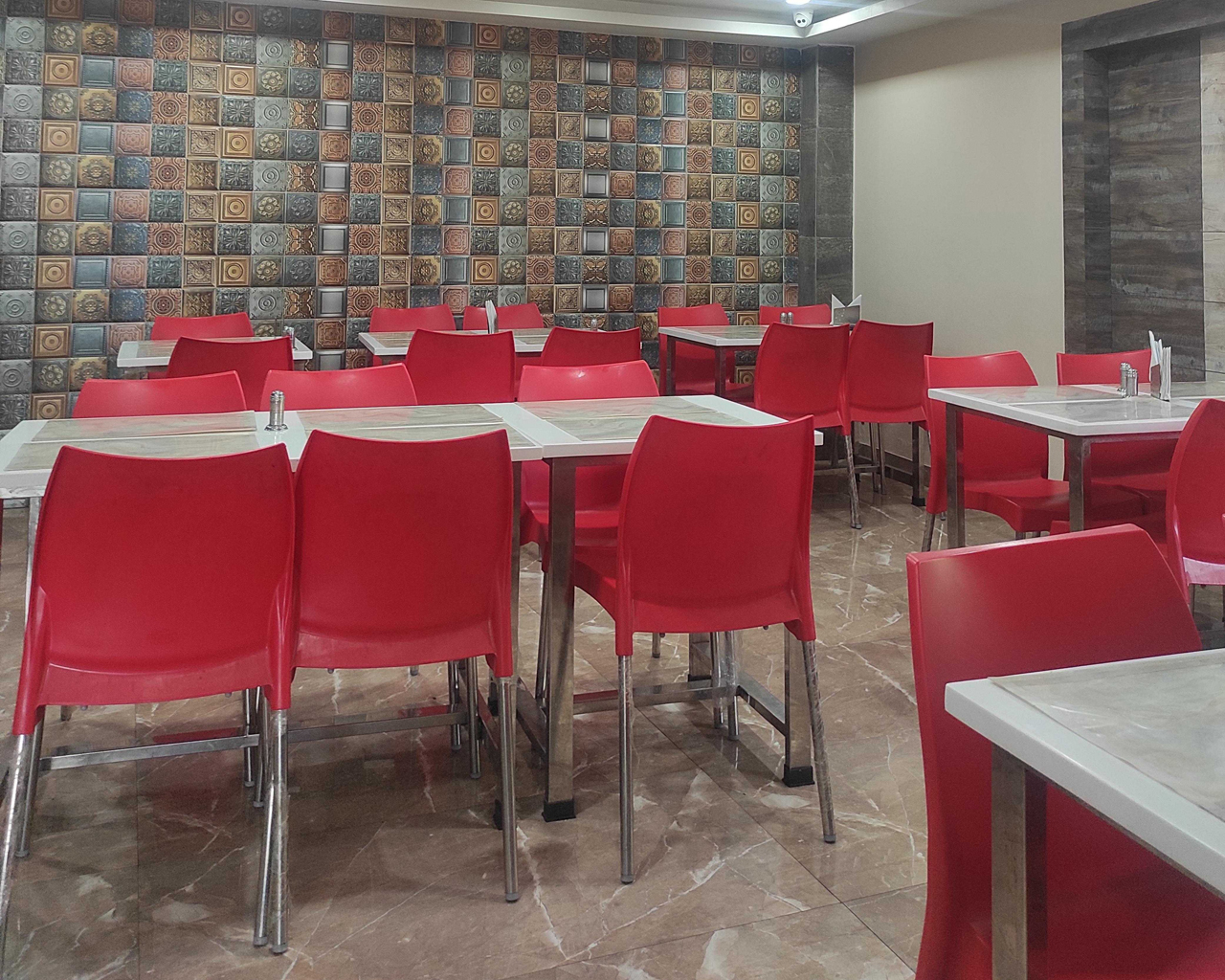 Hotel Shreemoyee Inn - Photo 4